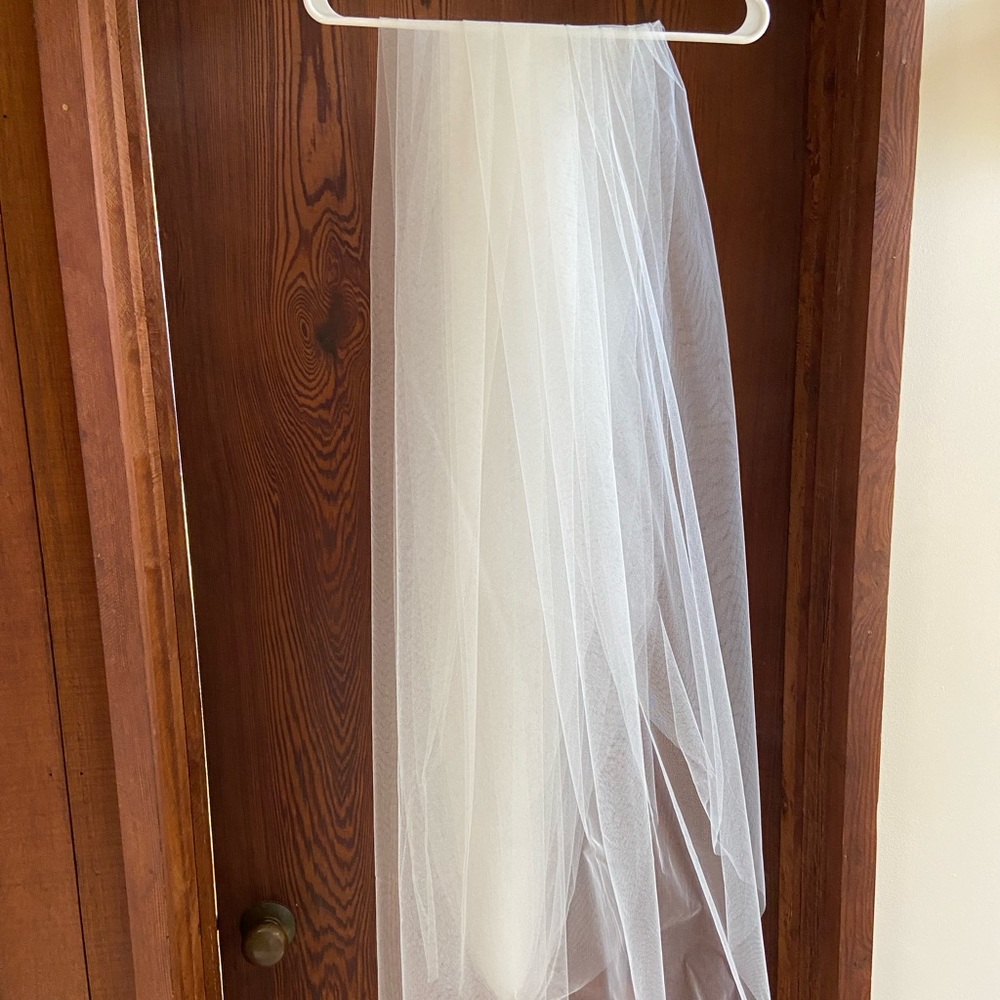 Custom made Soft Ivory Bridal Veil raw edge with comb- 84inch Chapel length